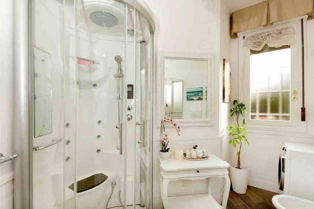 Apartment Bologna Luxe Haven *